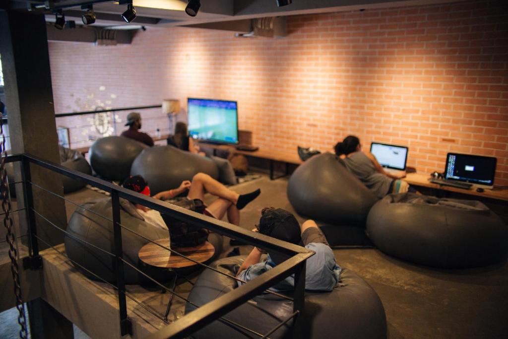 BED STATION Hostel Ratchthewi