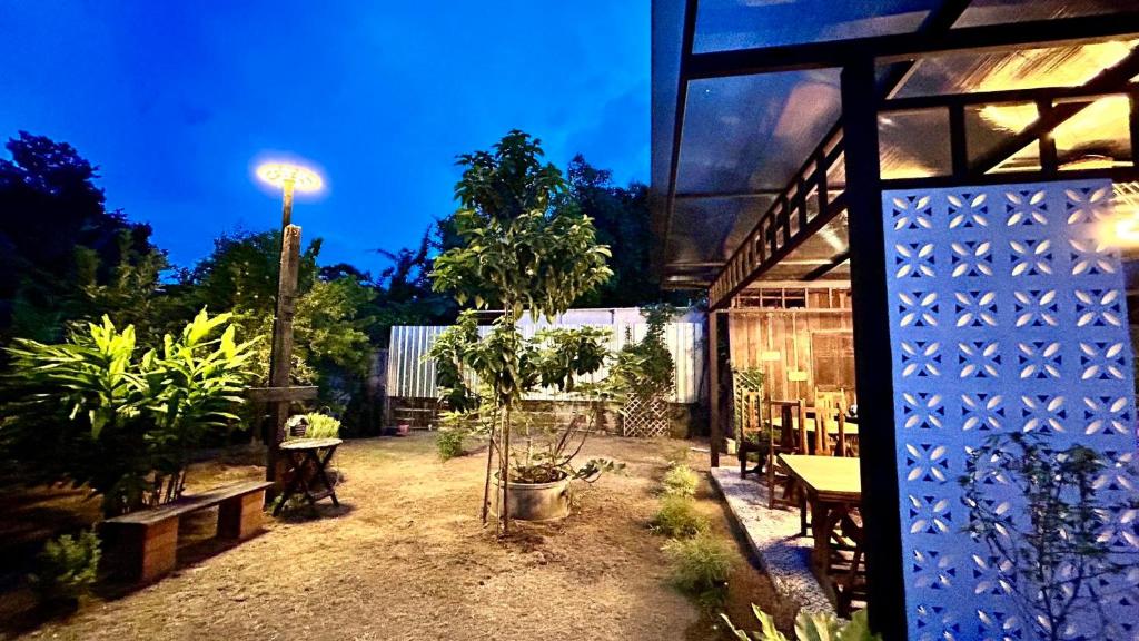 Baan Heart Thai Hostel modern capsule beds Chiang Mai