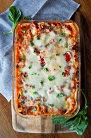 Classic lasagna al forno with cheese layers