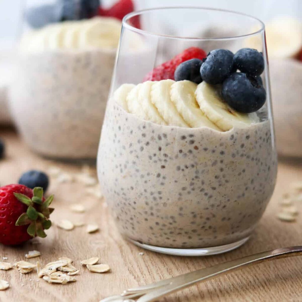 Overnight oats in glass jars