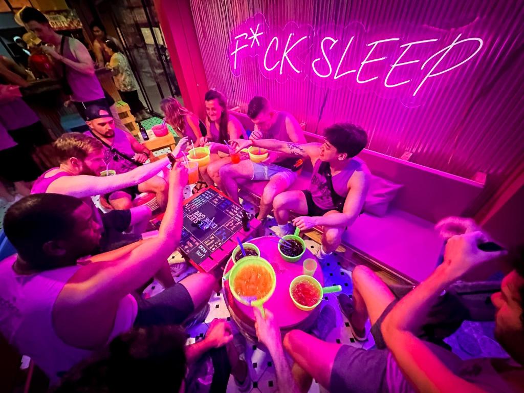 Slumber Party Hostel Chiang Mai social lounge area